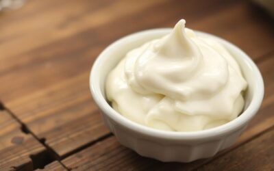 Macskás blog 23 Ehet a macskám tejfölt? – Minden, amit tudnod kell róla!